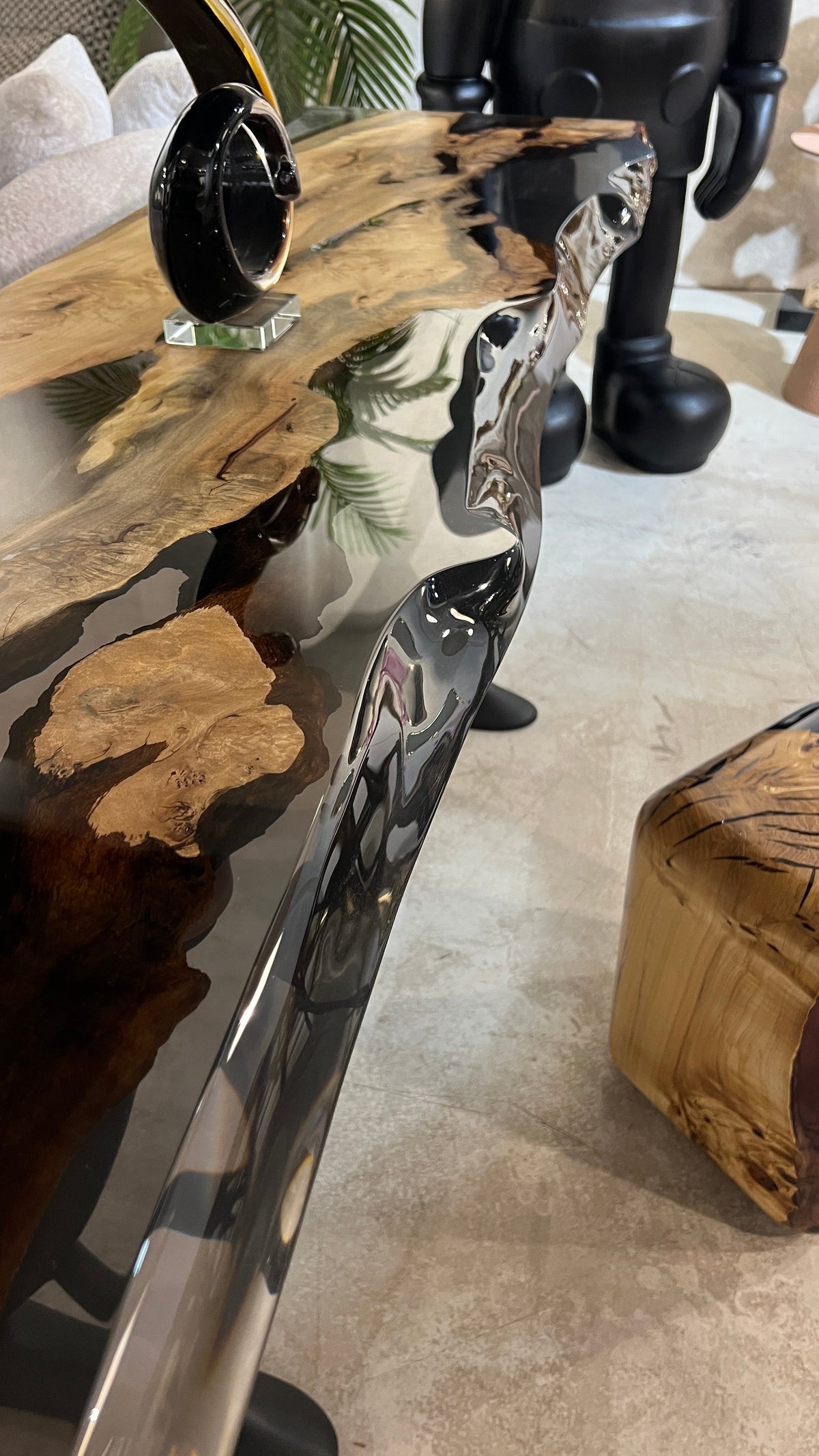 Live-Edge Linden Wood and Resin Console Table – image 4