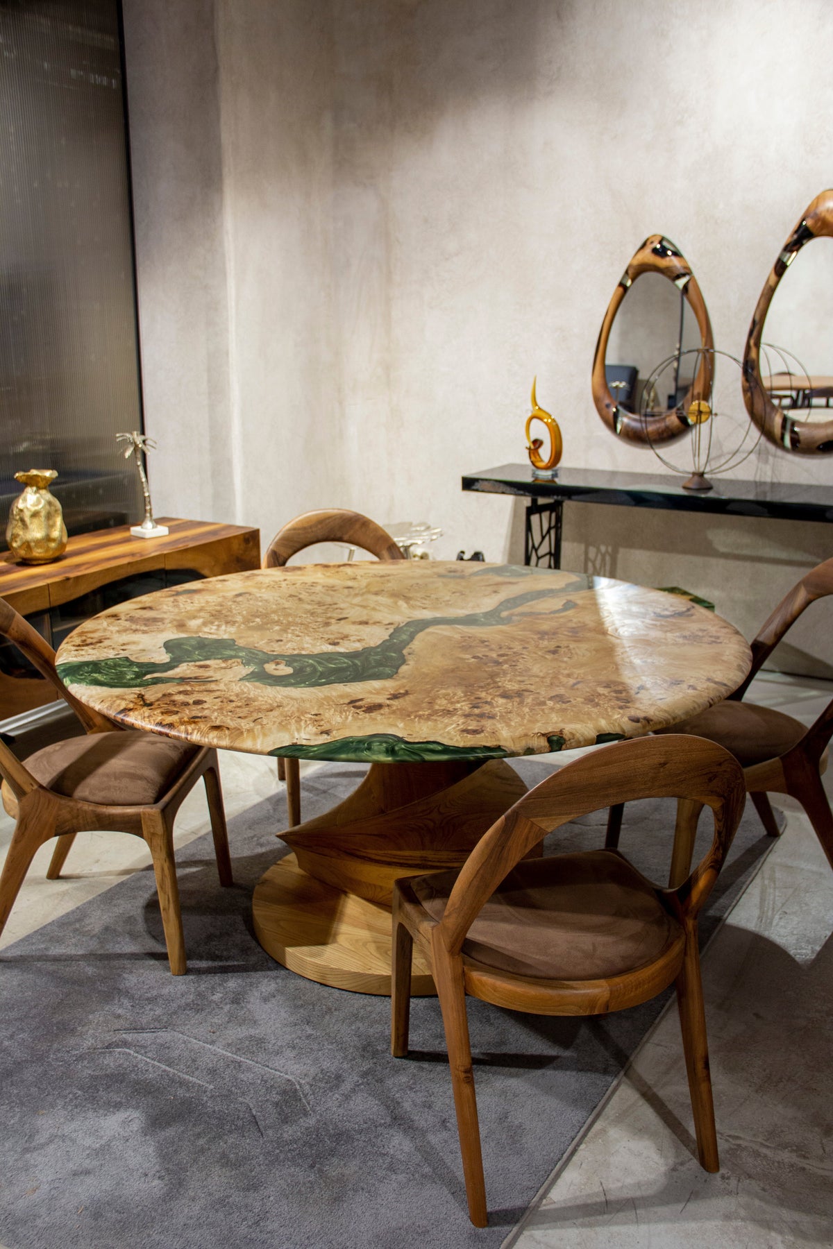 Round Mapa Burl and Epoxy Table with Vortex Base – image 12