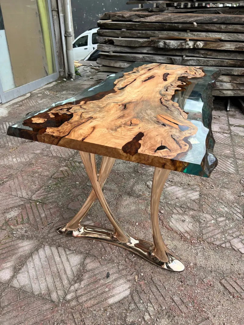 Natural Linden Wood and Epoxy Table with Aluminum Legs – image 4