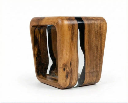 Resin Magazine Side Table and Stool – image 1