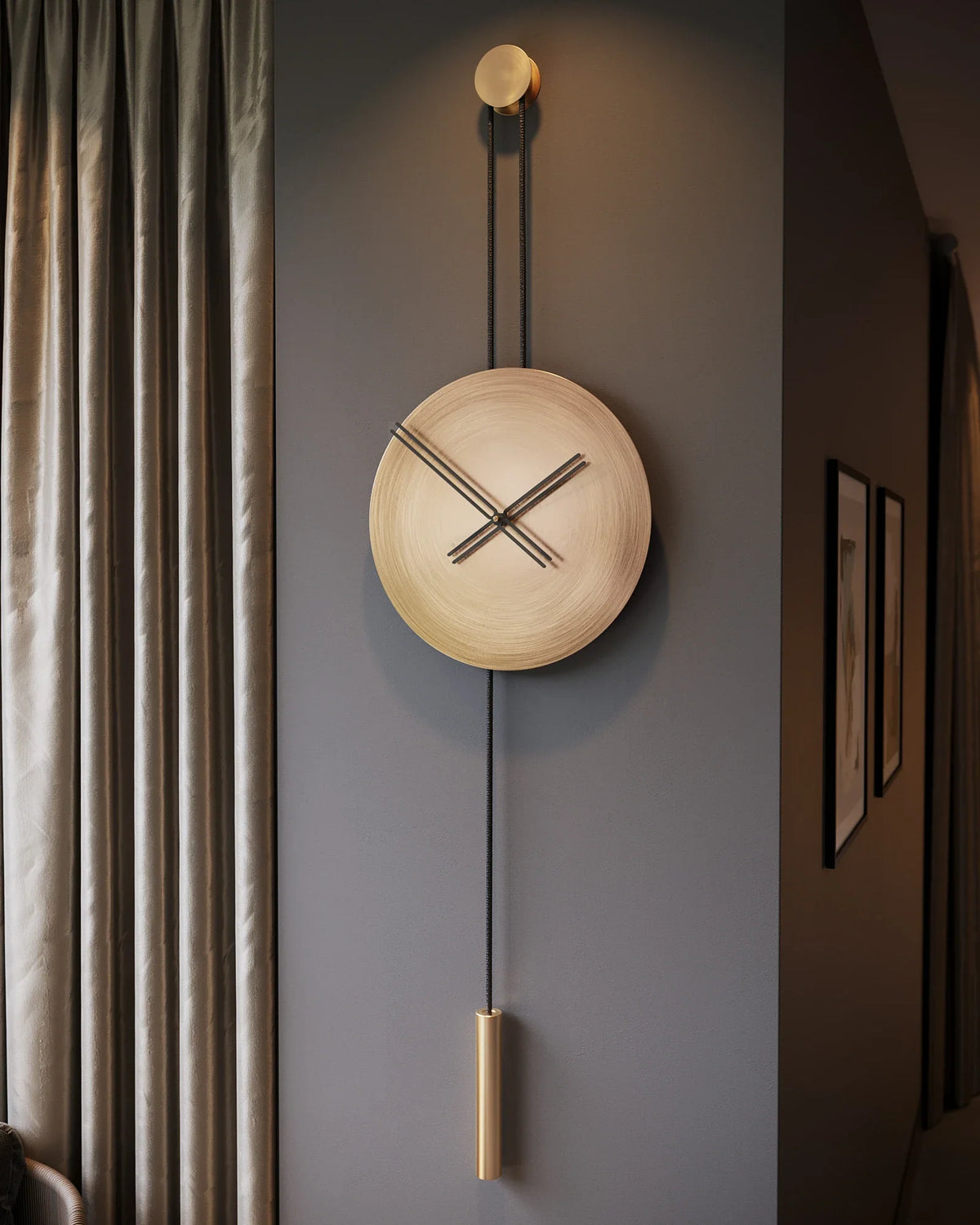 Serena Minimalist Metal Wall Clock – image 18