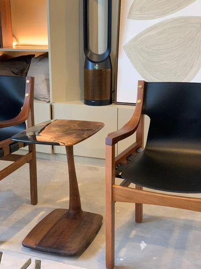 C-Shaped Walnut and Resin End Table with Wheels – image 7